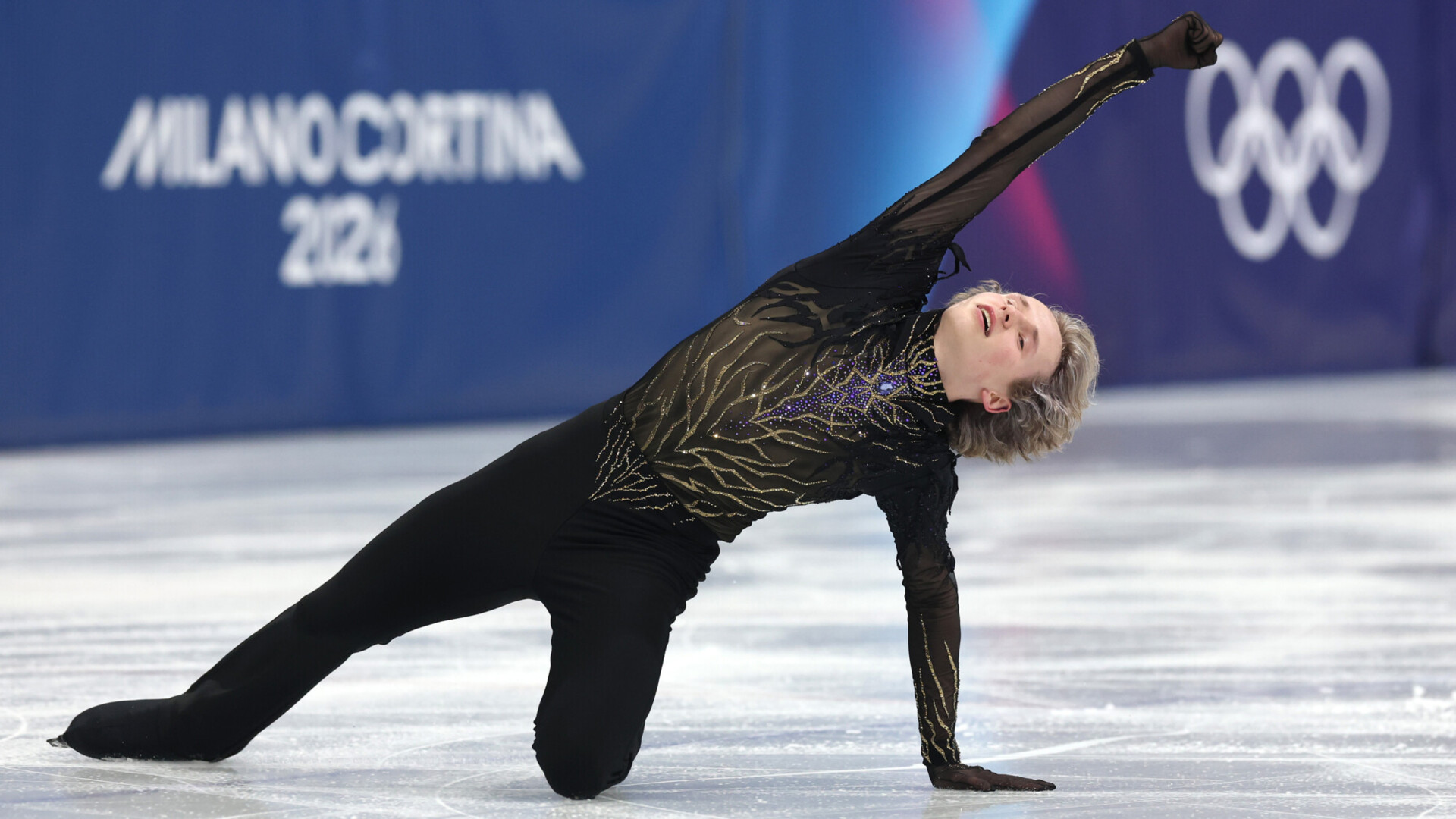 Малинин выиграл произвольную программу в командном турнире ОИ‑2026, сборная США завоевала золотые медали