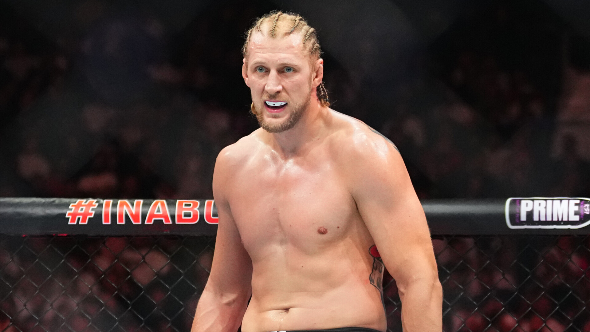 Менеджер Волкова: &laquo;Планируем бой на май. Просим у UFC поединок с Ганом за временный пояс, но ситуация меняется каждый день&raquo;