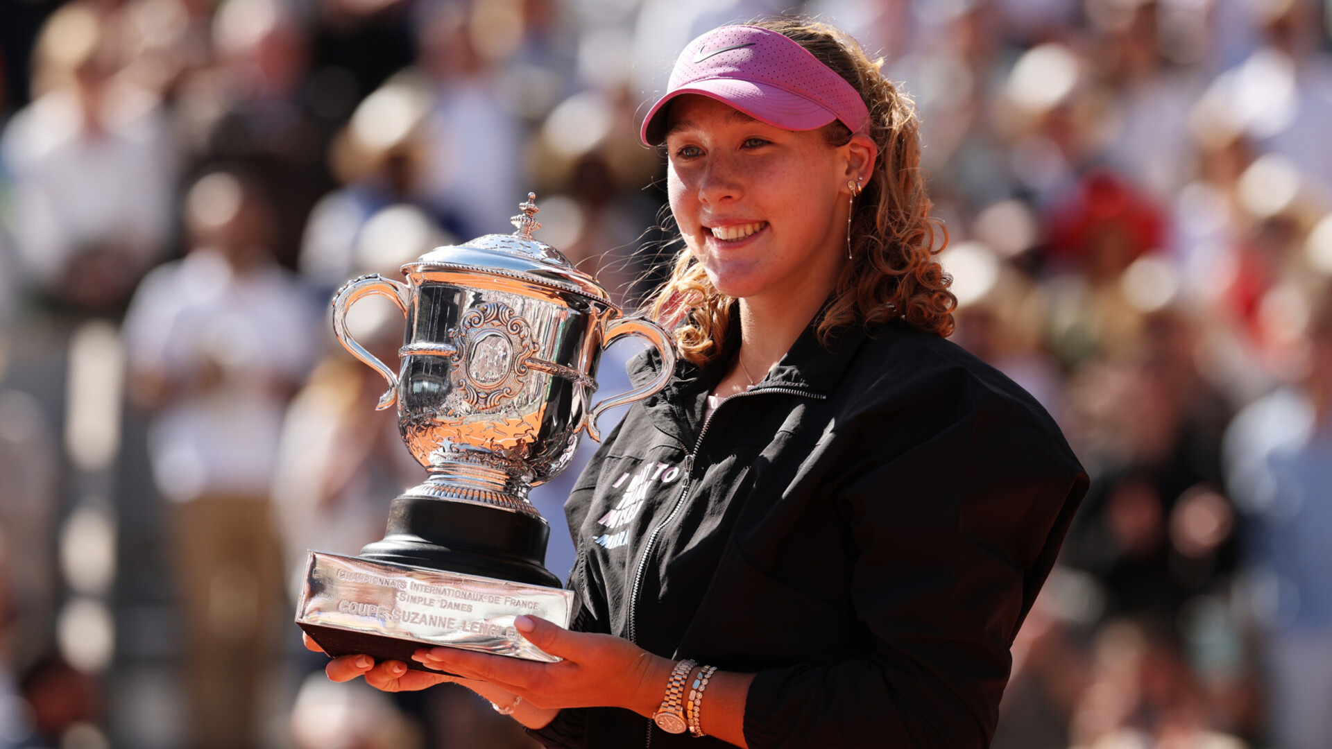 Мирра Андреева возглавила Чемпионскую гонку WTA после победы на &laquo;Ролан Гаррос&raquo;