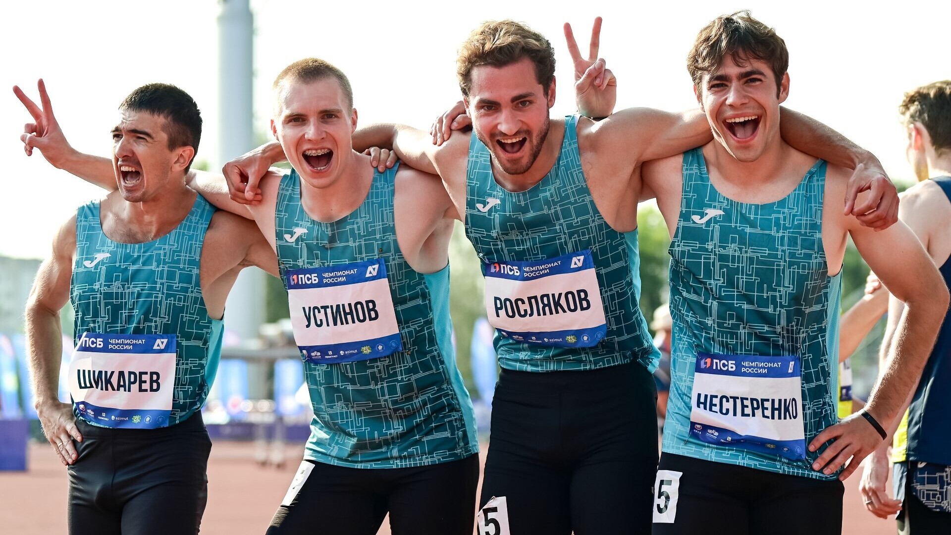 Команда из Санкт‑Петербурга установила рекорд чемпионатов России в мужской эстафете 4&times;100 м