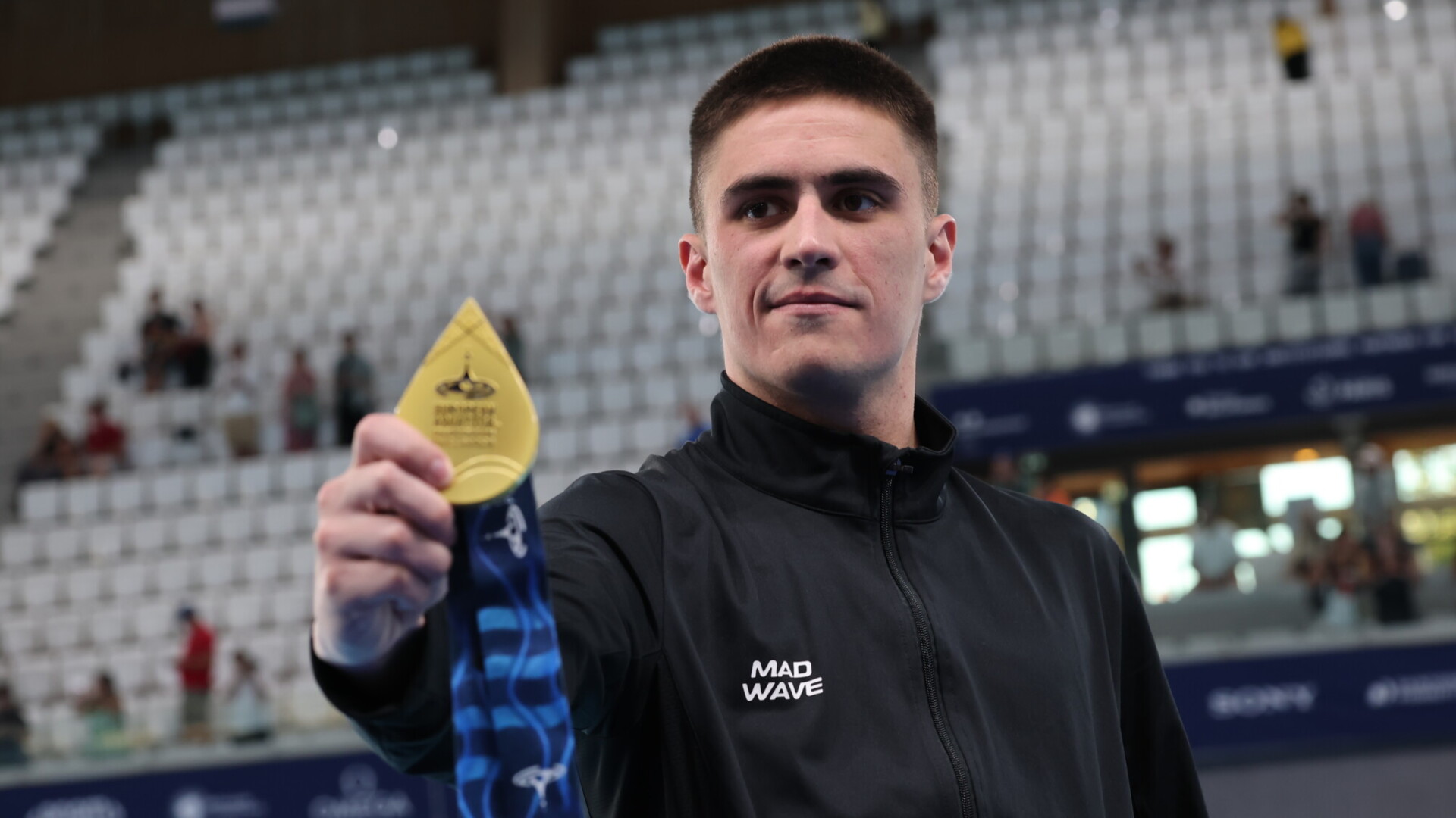 Руслан Терновой стал чемпионом Европы в прыжках в воду с вышки Руслан Терновой стал чемпионом Европы в прыжках в воду с вышки