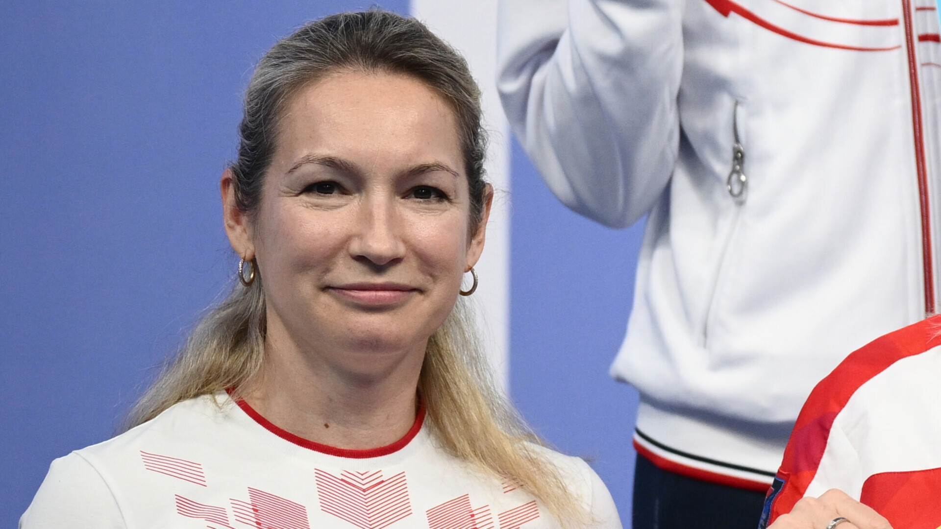 Тренер российских синхронистов: «Приношу извинения за наши ошибки всей команде и всей стране, кто за нас болеет» Тренер российских синхронистов: «Приношу извинения за наши ошибки всей команде и всей стране, кто за нас болеет»