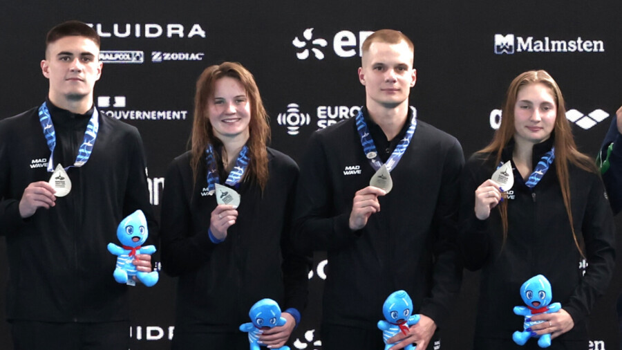 Юная россиянка затмила крутых соперниц на чемпионате Европы. Страна ждала этого дня семь лет! Юная россиянка затмила крутых соперниц на чемпионате Европы. Страна ждала этого дня семь лет!