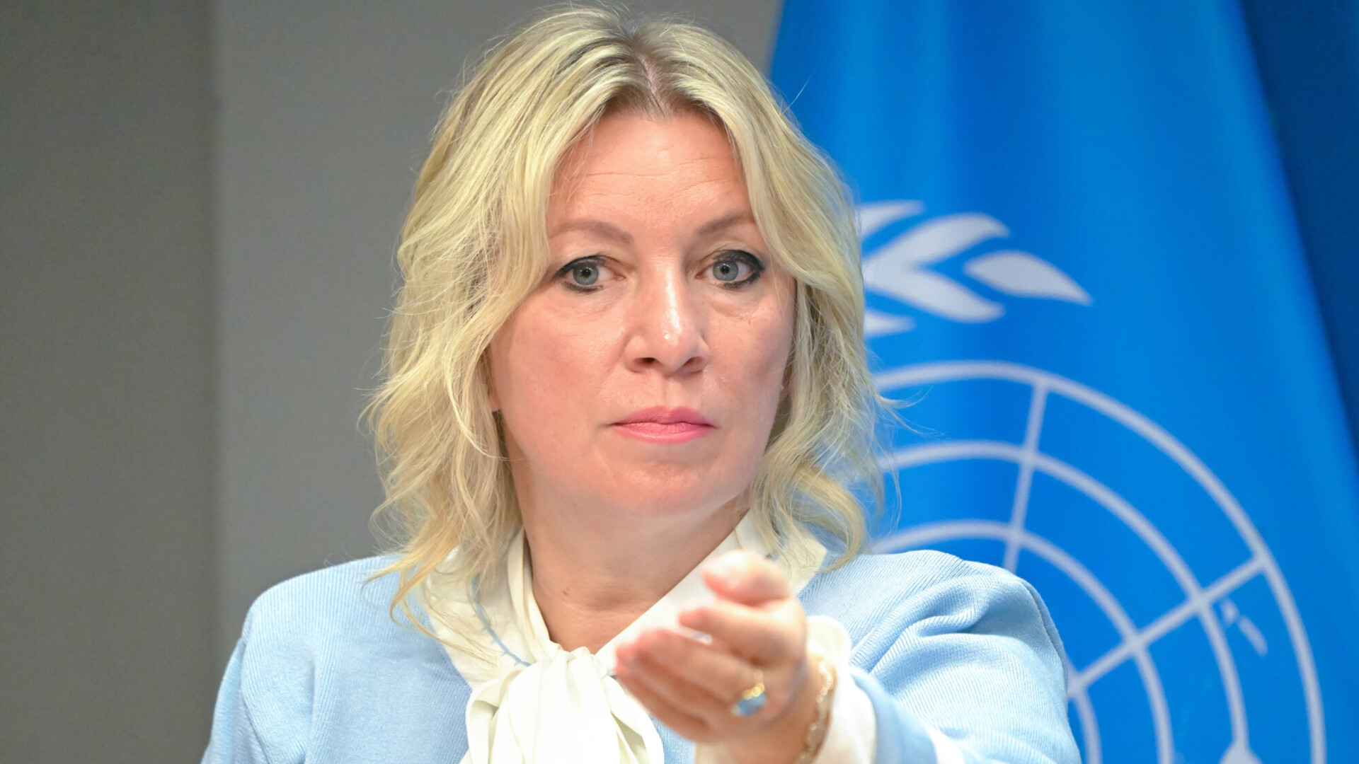 «Скатились до мошеннических приемов». Захарова заявила, что Нидерланды не могут обеспечить честное проведение соревнований «Скатились до мошеннических приемов». Захарова заявила, что Нидерланды не могут обеспечить честное проведение соревнований