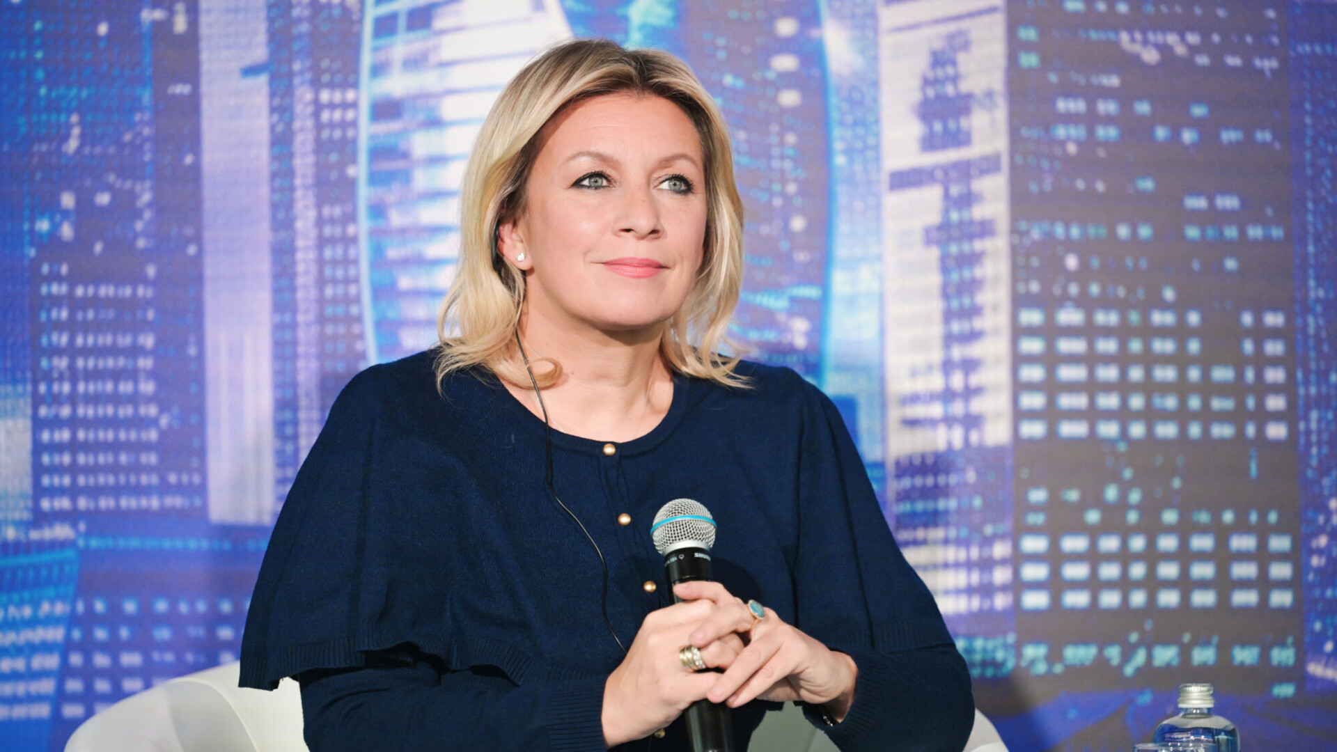 Захарова: «Лишение Литвы права проведения этапа Кубка мира из‑за недопуска российских пятиборцев станет для всех уроком» Захарова: «Лишение Литвы права проведения этапа Кубка мира из‑за недопуска российских пятиборцев станет для всех уроком»